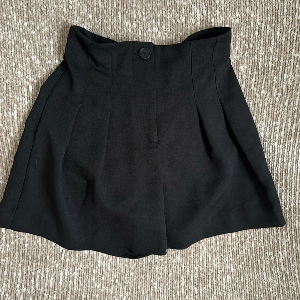 Wilfred shorts